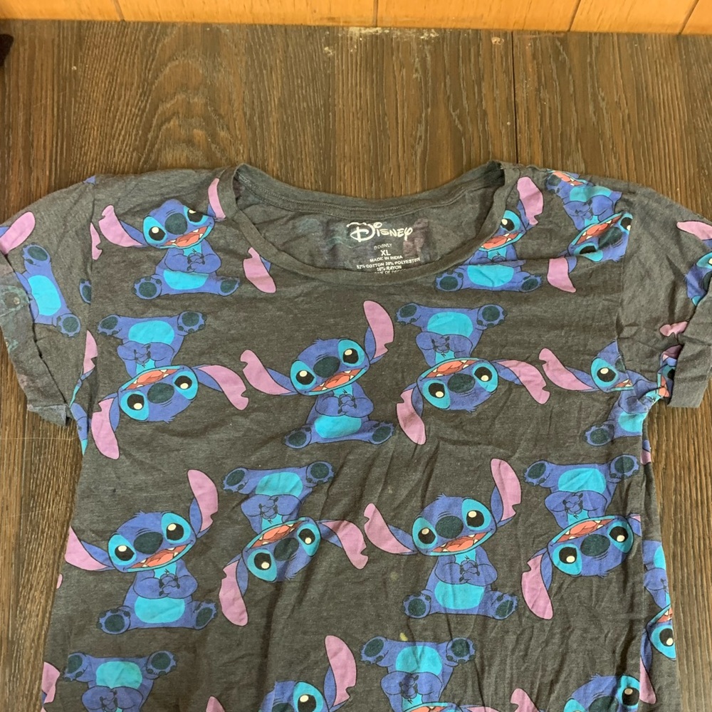 Girls Disney top
